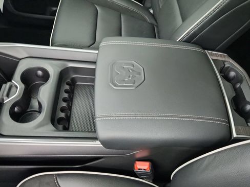 New 2026 RAM 1500 Laramie AWD/4WD image 30