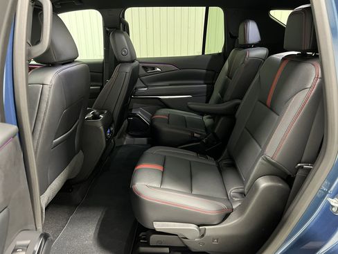 New 2026 Chevrolet Traverse RS image 23