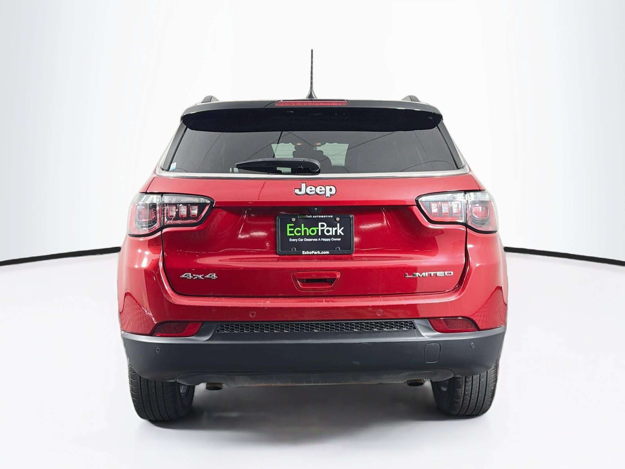 Used 2025 Jeep Compass Limited AWD/4WD image 7
