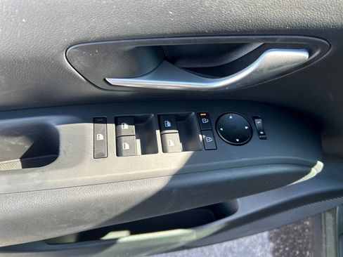 New 2026 Hyundai Tucson SE image 13