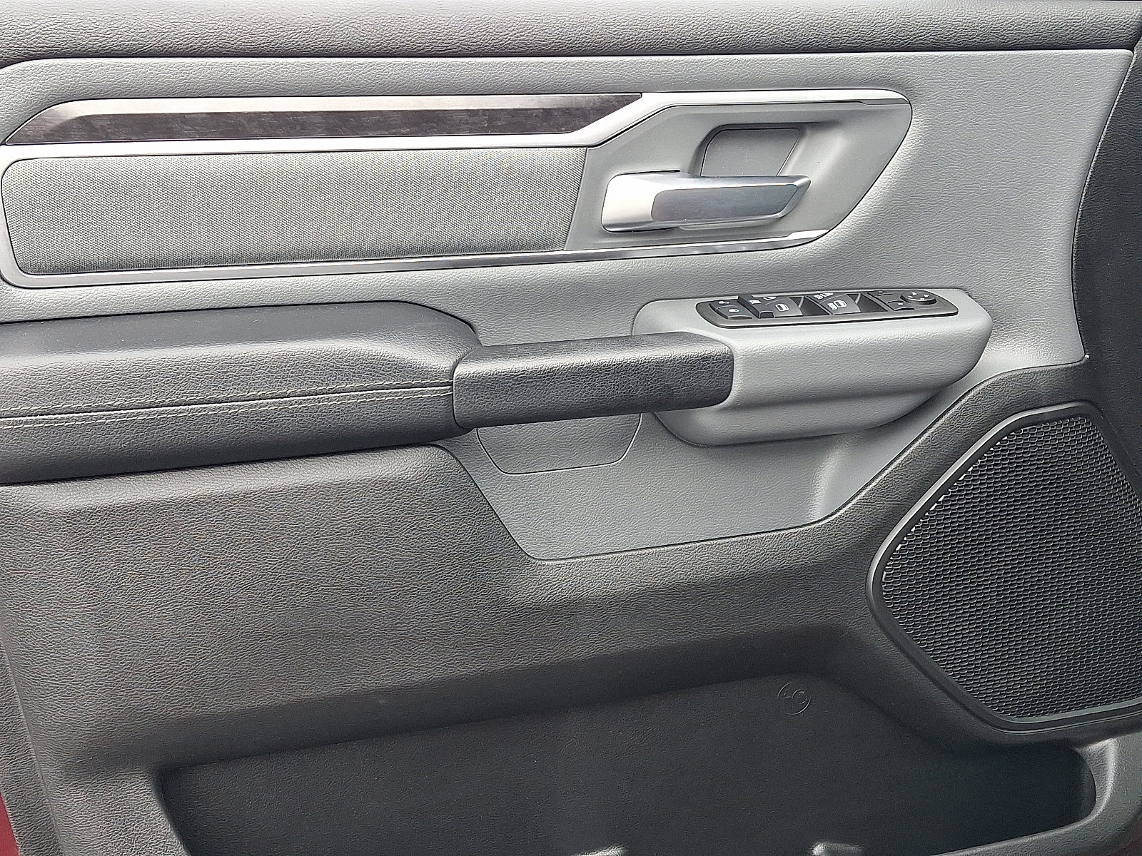 Used 2022 RAM 1500 Big Horn AWD/4WD image 12