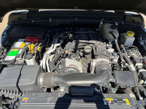 Used 2022 Jeep Gladiator Sport AWD/4WD image 30