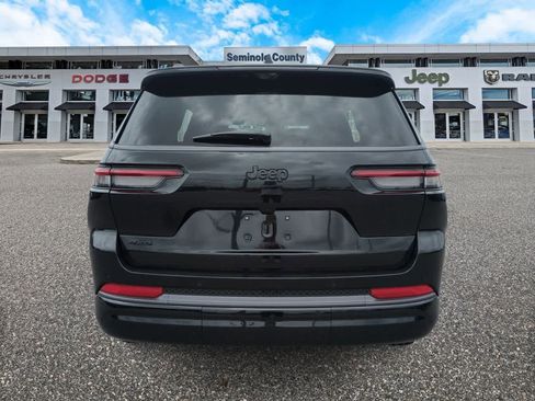New 2026 Jeep Grand Cherokee L Limited AWD/4WD image 7