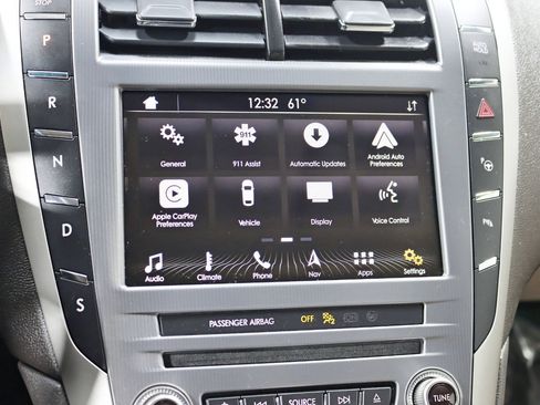 Used 2019 Lincoln MKZ Reserve image 21