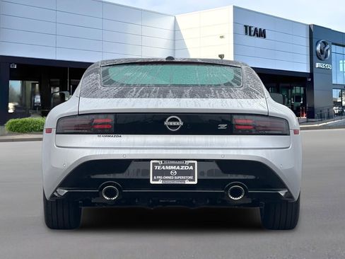 Used 2025 Nissan Z Sport w/ Floor Mat Package RWD image 5