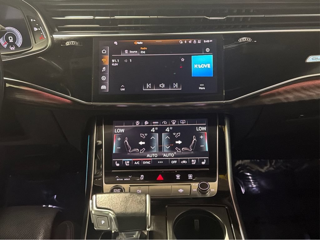 Used 2022 Audi Q8 Prestige AWD/4WD image 17