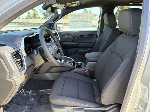 New 2026 GMC Canyon Elevation image 21