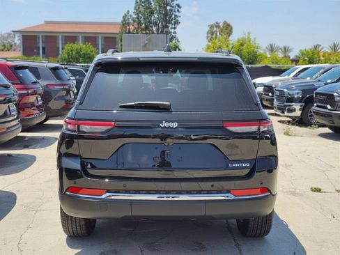 New 2026 Jeep Grand Cherokee Laredo RWD image 6