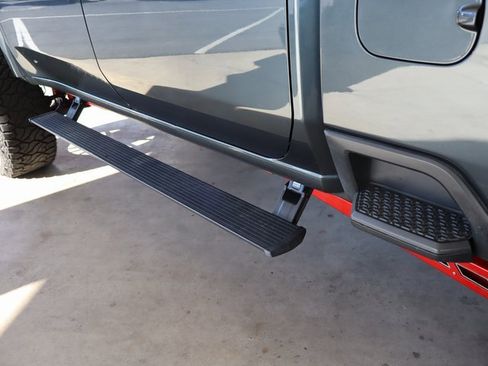 Used 2020 GMC Sierra 3500 Denali w/ Denali Ultimate Package image 18