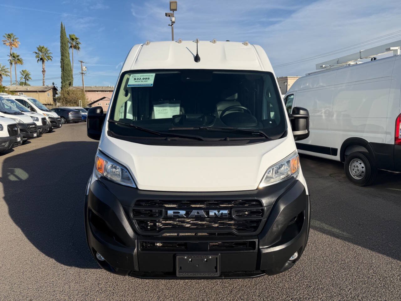 Used 2025 RAM ProMaster 3500 w/ Convenience Group FWD image 3
