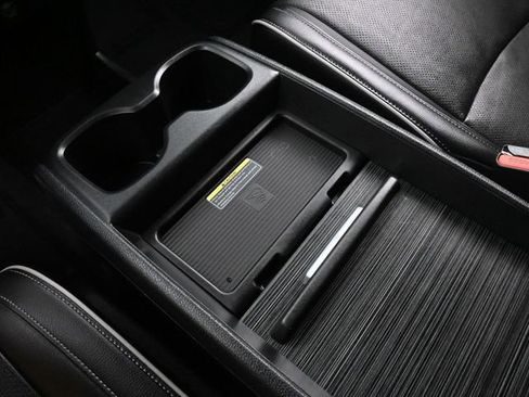 Used 2023 Honda Odyssey Elite image 32