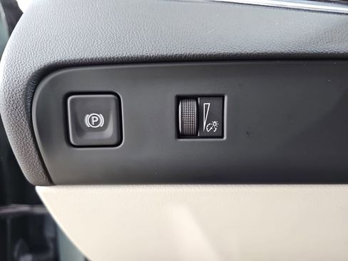 Certified 2023 Buick Enclave Essence w/ Experience Buick Package image 33