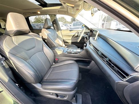 Used 2026 INFINITI QX60 Luxe w/ Cargo Package image 32