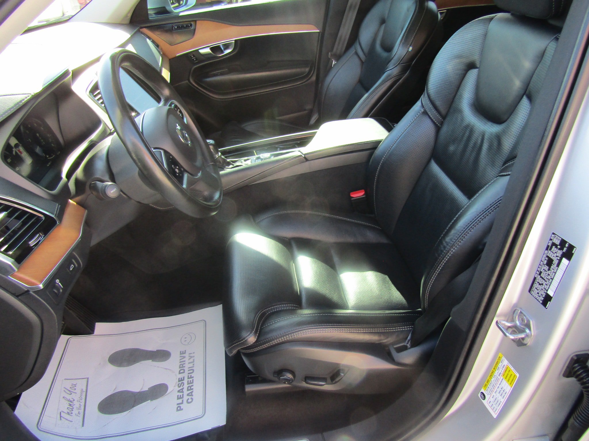 Used 2019 Volvo XC90 T6 Inscription w/ Advanced Package AWD/4WD image 14