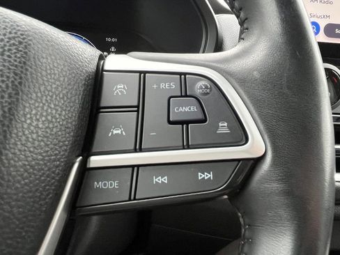 Used 2024 Toyota Grand Highlander XLE image 12