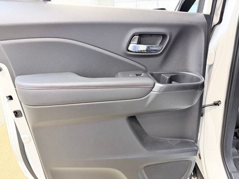 Used 2025 Honda Ridgeline Black Edition image 21