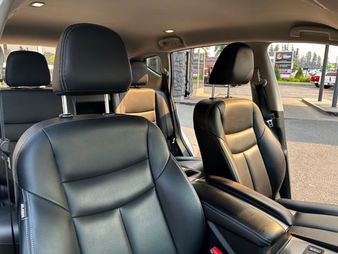 Used 2023 Nissan Murano SV image 12