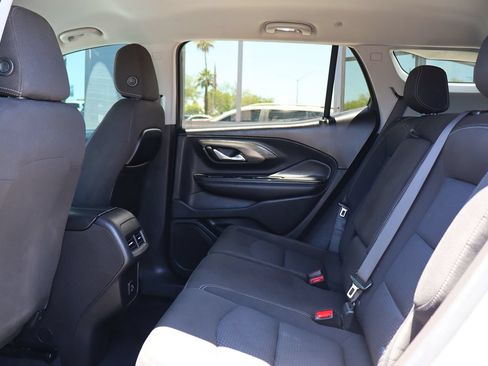 Used 2022 GMC Terrain SLE w/ Driver Convenience Package FWD image 30
