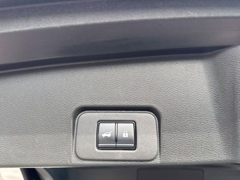 Certified 2023 Nissan Rogue SV w/ SV Premium B Package image 19