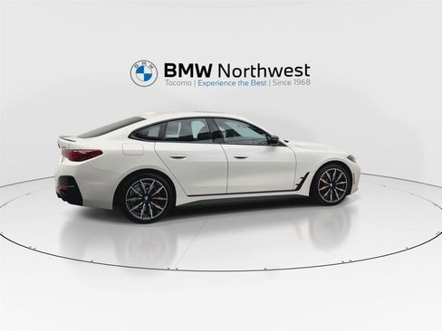 New 2025 BMW i4 xDrive40i w/ M Sport Package image 4