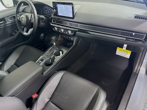 Used 2025 Honda Civic Sport Touring image 23