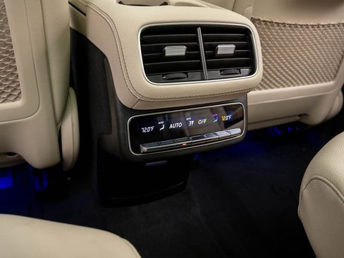 New 2026 Mercedes-Benz GLS 450 GLS 450 image 22