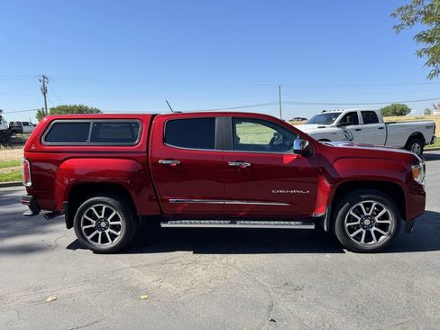 Used 2022 GMC Canyon Denali AWD/4WD image 4