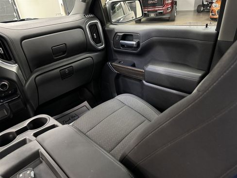 Used 2021 Chevrolet Silverado 1500 LT w/ Z71 Off-Road Package image 30