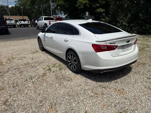 Used 2023 Chevrolet Malibu RS w/ LPO, Floor Liner Package FWD image 7