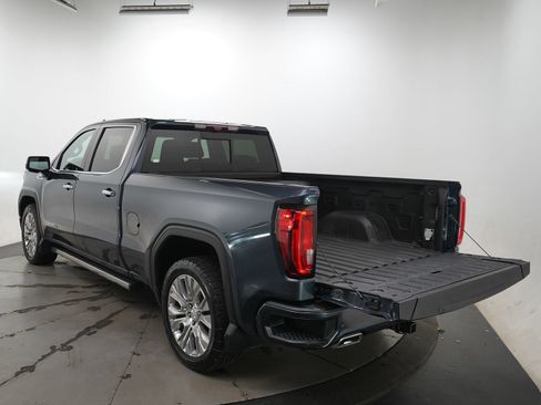 Used 2021 GMC Sierra 1500 Denali w/ Denali Ultimate Package image 9
