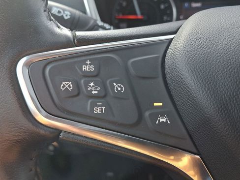 Used 2020 Chevrolet Equinox LT w/ Midnight Edition image 23