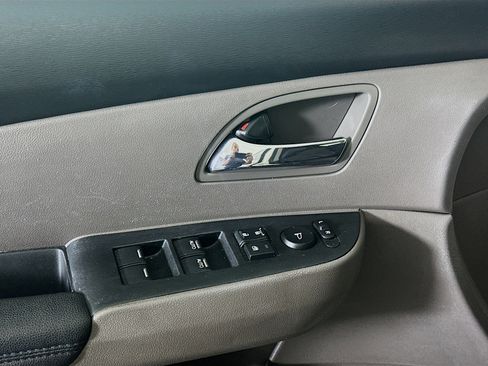 Used 2015 Honda Odyssey EX-L image 15