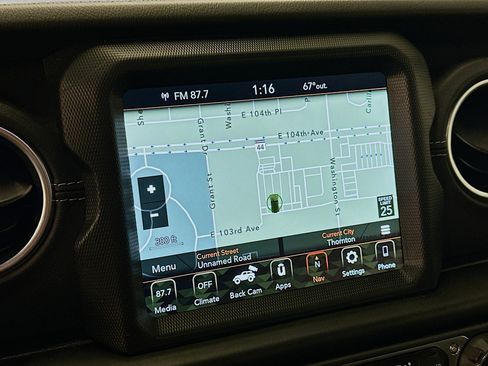 Used 2023 Jeep Wrangler Unlimited Sahara w/ Cold Weather Group AWD/4WD image 22