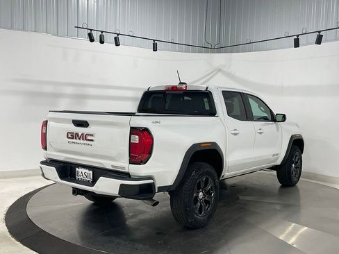 Used 2024 GMC Canyon Elevation w/ Convenience Package AWD/4WD image 11