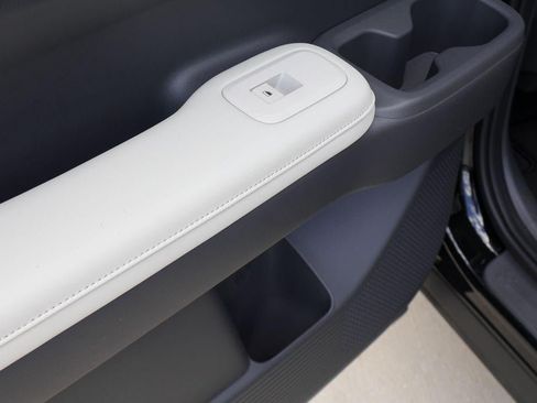 New 2026 Hyundai Santa Fe SEL FWD image 22