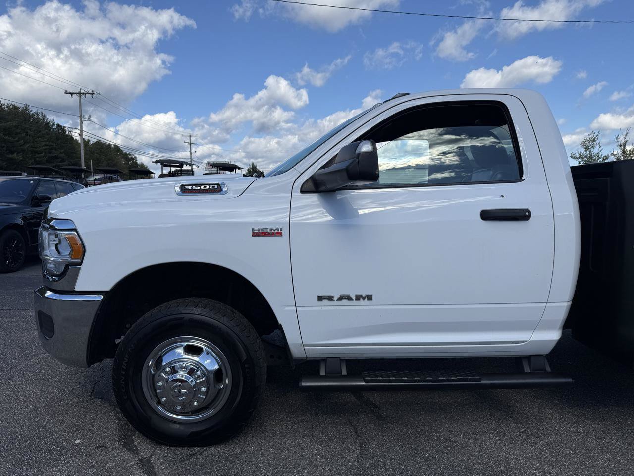 Used 2021 RAM 3500 Tradesman w/ Chrome Appearance Group AWD/4WD image 5