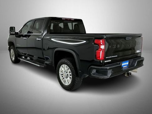 Used 2023 Chevrolet Silverado 2500 High Country image 7