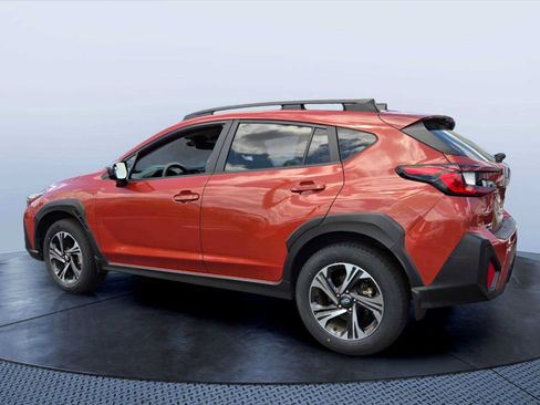Used 2024 Subaru Crosstrek 2.0i Premium AWD/4WD image 4
