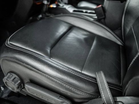 Used 2021 Jeep Gladiator Overland w/ Popular Equipment Package image 33