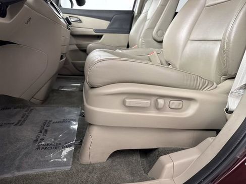 Used 2014 Honda Odyssey EX-L image 21