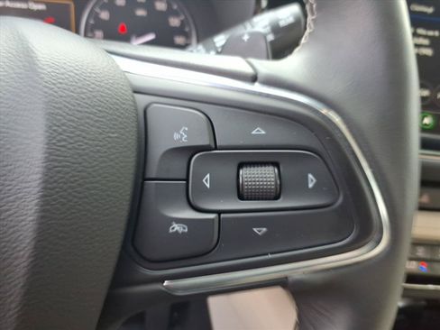 Used 2023 Buick Envision Avenir AWD/4WD image 21