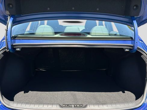 Certified 2025 Hyundai Elantra Sport FWD image 26