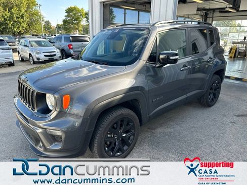 Used 2023 Jeep Renegade Altitude AWD/4WD image 1