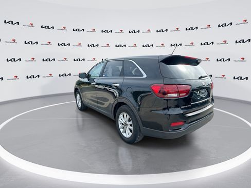 Used 2020 Kia Sorento LX FWD image 6