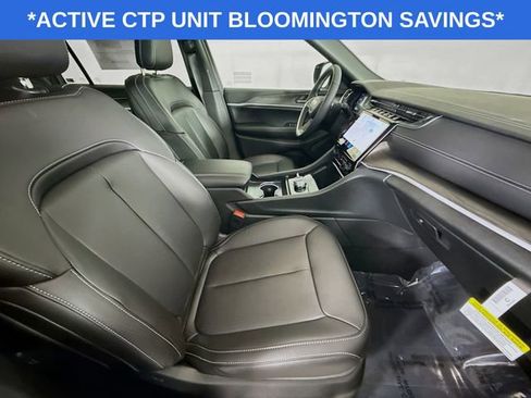 New 2025 Jeep Grand Cherokee L Limited image 29