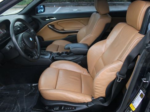 Used 2006 BMW 330Ci Convertible image 9