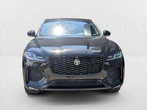Used 2026 Jaguar F-PACE R-Dynamic S AWD/4WD image 7