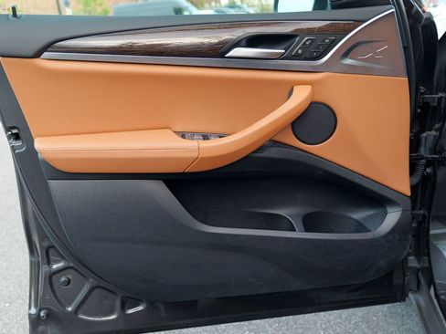 Used 2024 BMW X3 xDrive30i w/ Convenience Package AWD/4WD image 17