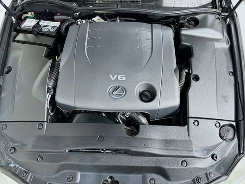 Used 2012 Lexus IS 250 w/ Premium Pkg Value Edition image 31