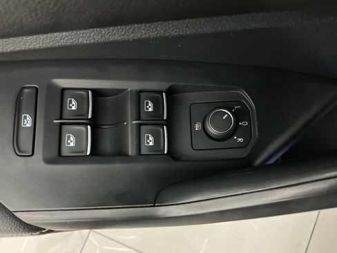 Used 2023 Volkswagen Jetta Sport FWD image 38